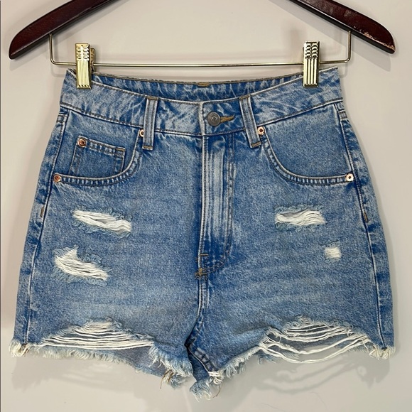 H&M Divided High Waisted Denim Jean Shorts Blue Distressed Hem Worn In Size 0 - Picture 10 of 10